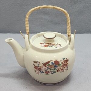 Kutani Teapot Cream Floral Fan Crackle Glaze Rattan Handle Japanese Porcelain